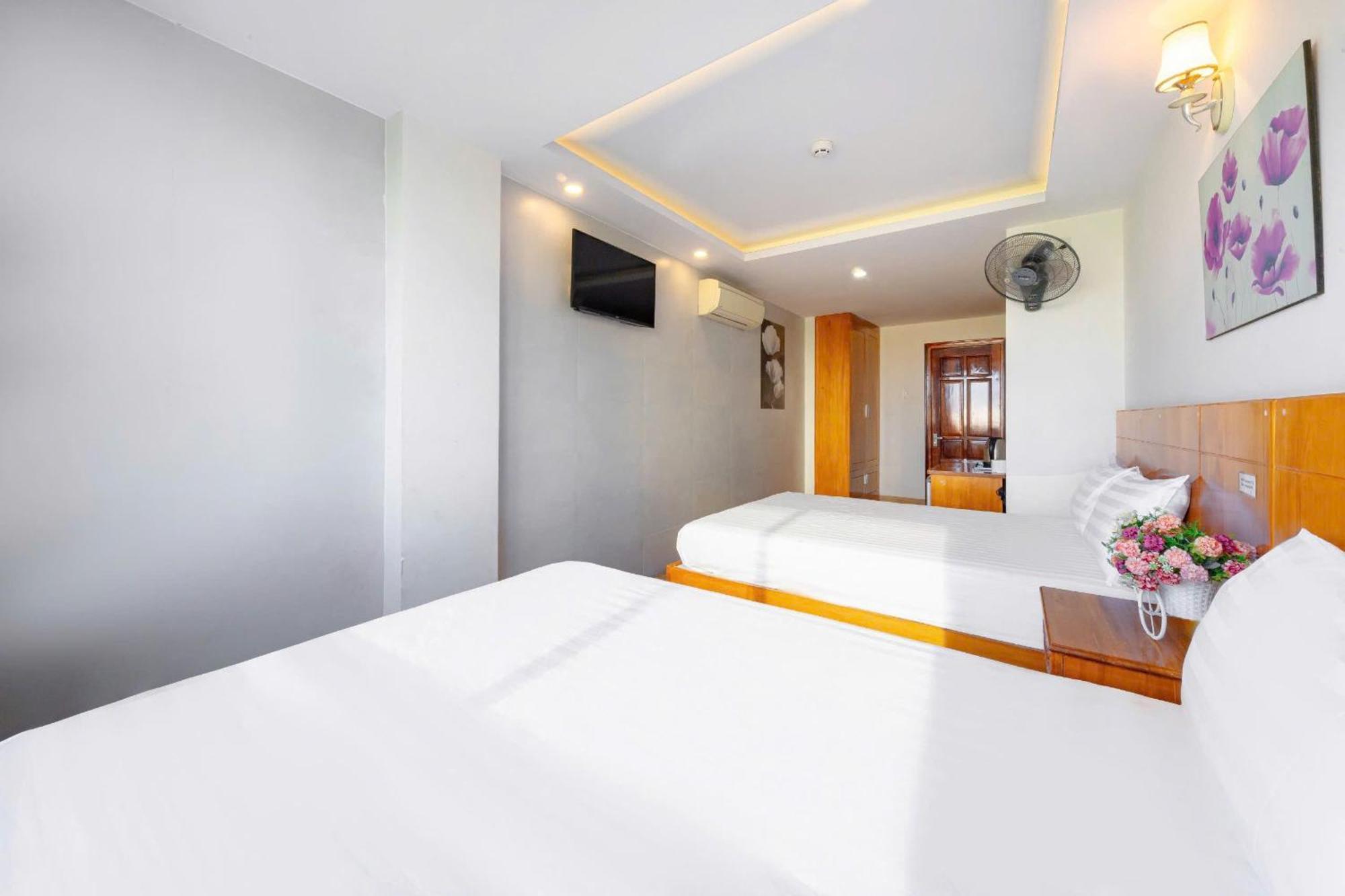 Hang Nga Hotel Нячанг Экстерьер фото